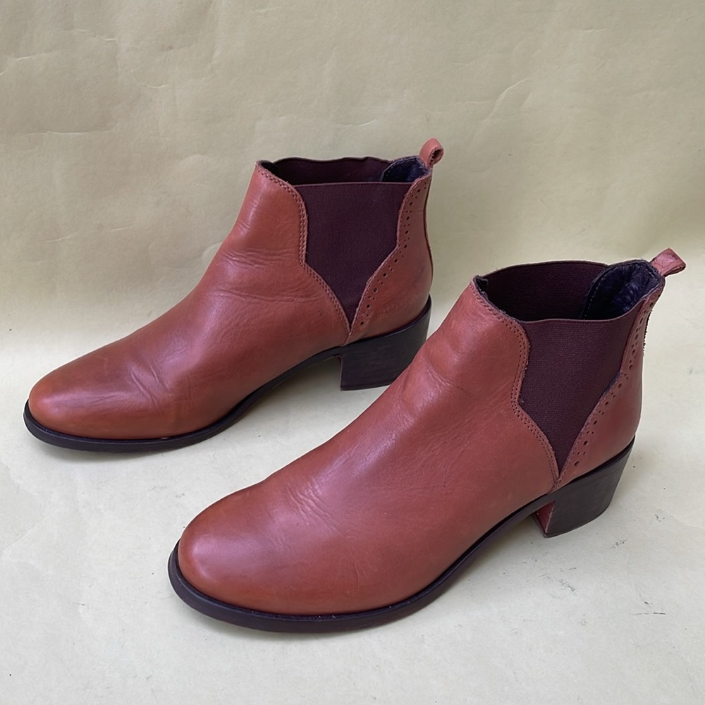 Stylish Brown Dune London Leather Ankle Boots